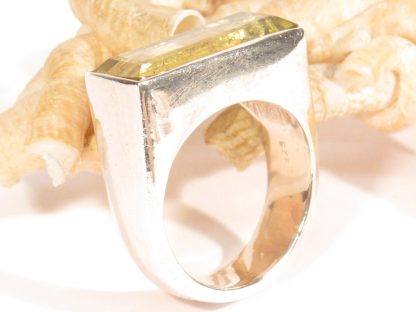 anello in argento e quarzo citrino-gioielli etnici-atlantide